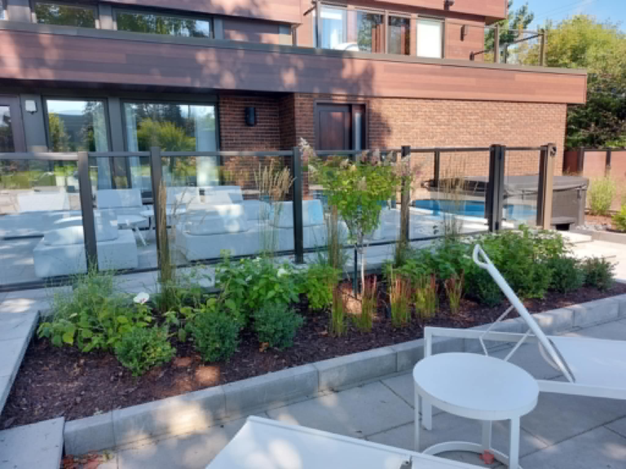 Espace détente extérieur — Fleurmidable